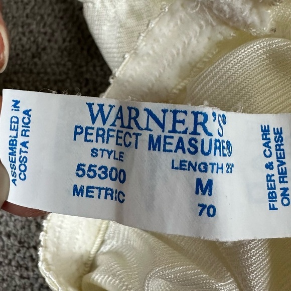 VINTAGE Set of Two Slips - Picture 9 of 10